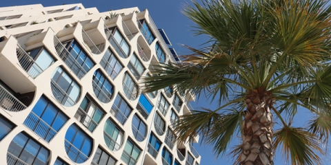 AAC – L’Architecture du tourisme : analyser l’environnement bâti des voyages et des loisirs – Via Tourism Review